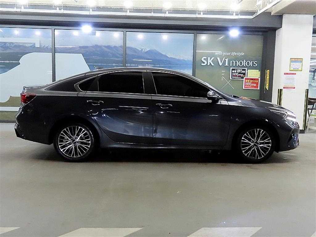 KIA K3 - Vista 3