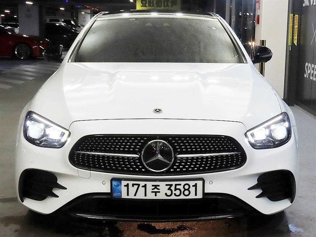 Mercedes Benz E class - Vista 2