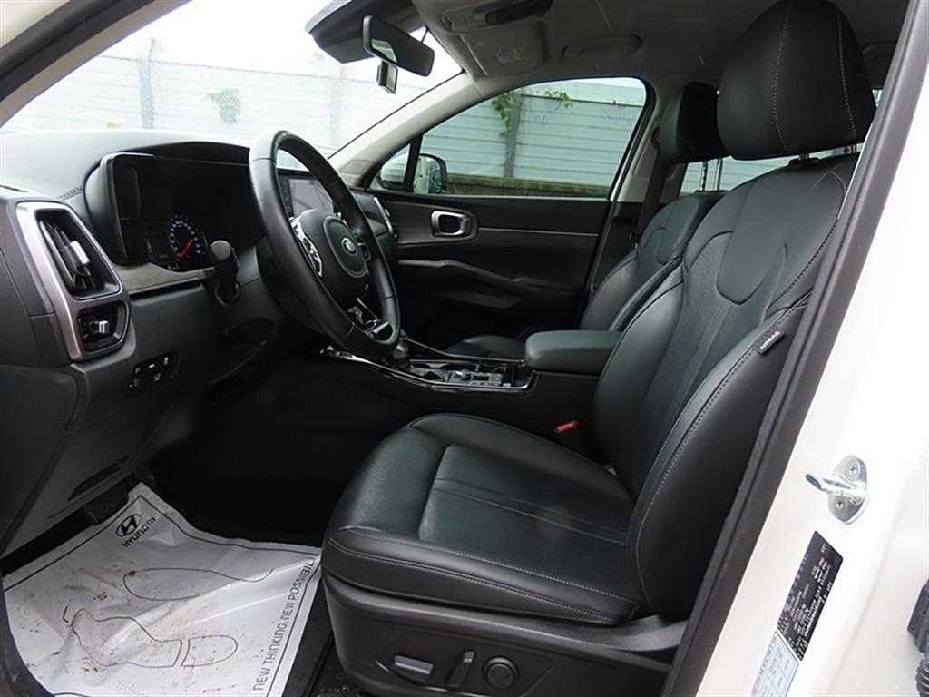 KIA Sorento - Vista 8