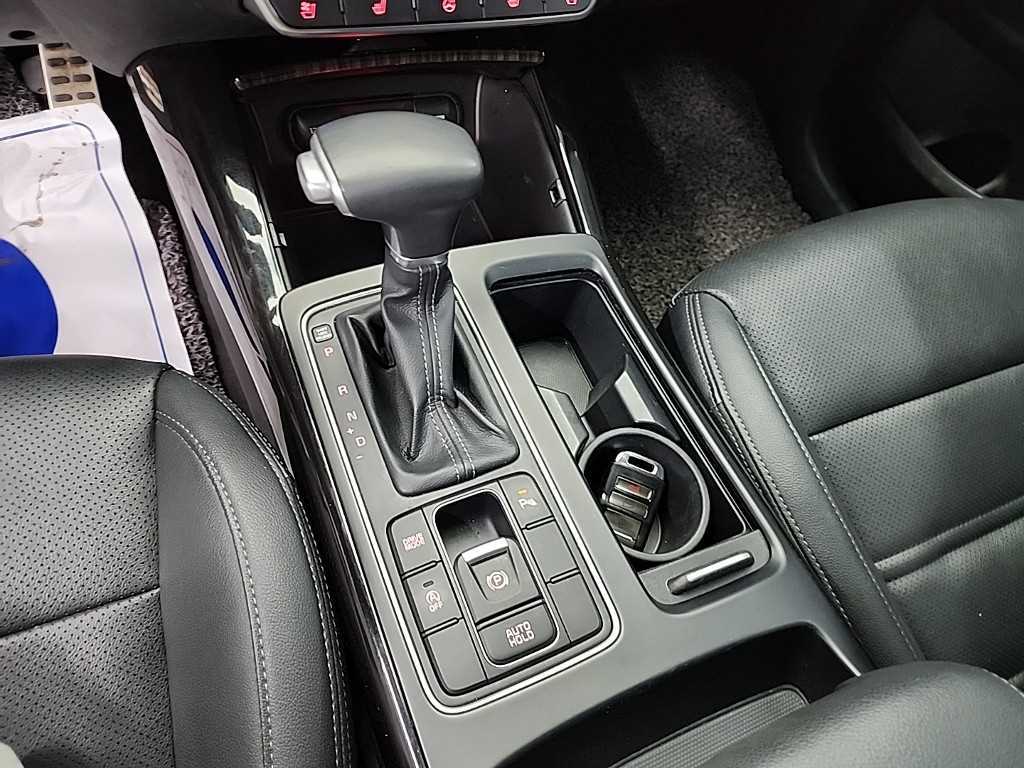 KIA Sorento - Vista 8