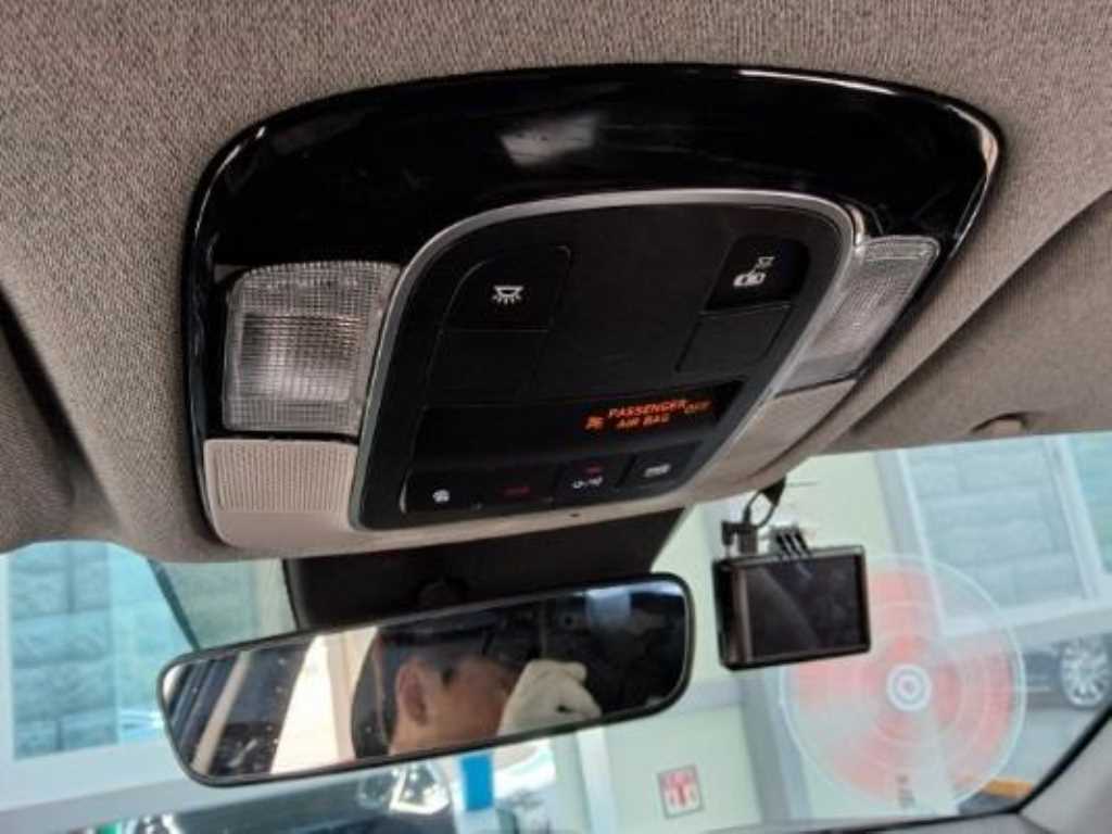 HYUNDAI Sonata - Vista 5