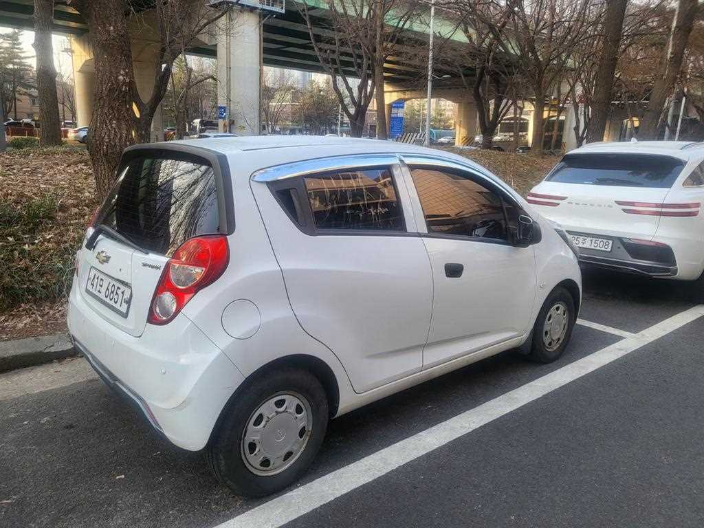 Chevrolet Spark - Vista 4