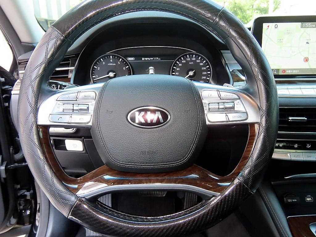 KIA K9 - Vista 8