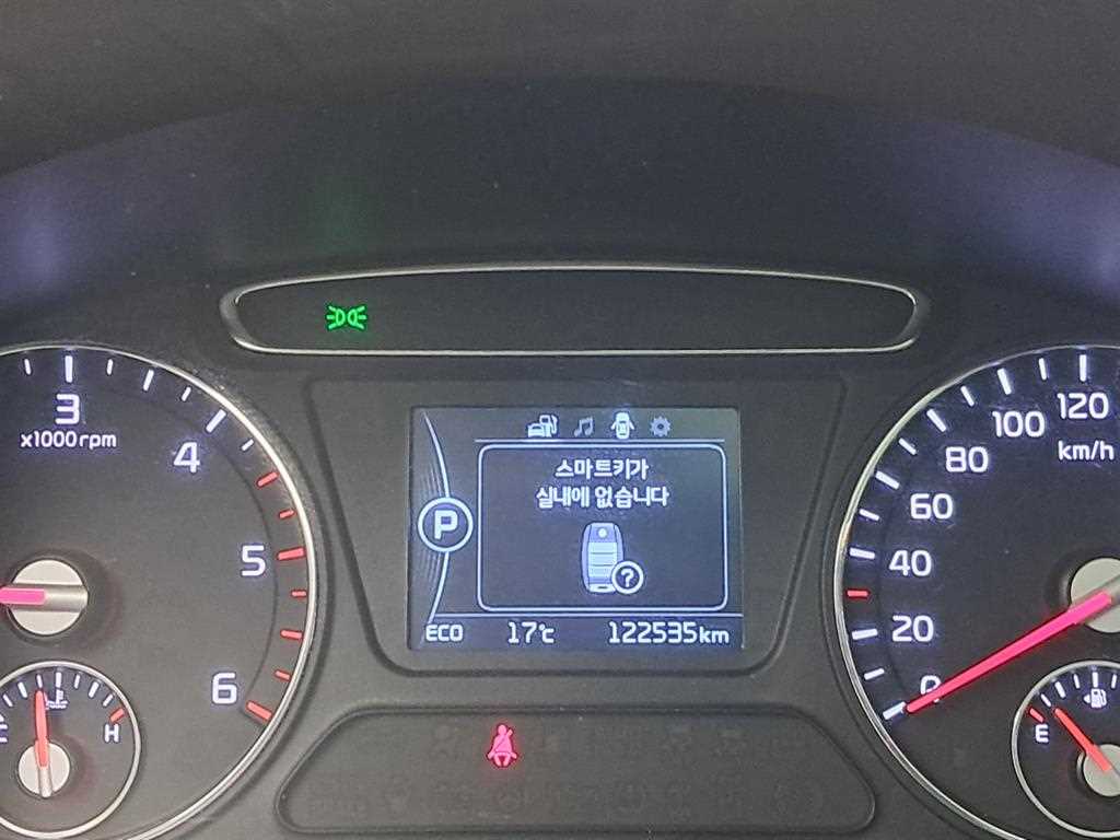 KIA Sorento - Vista 8