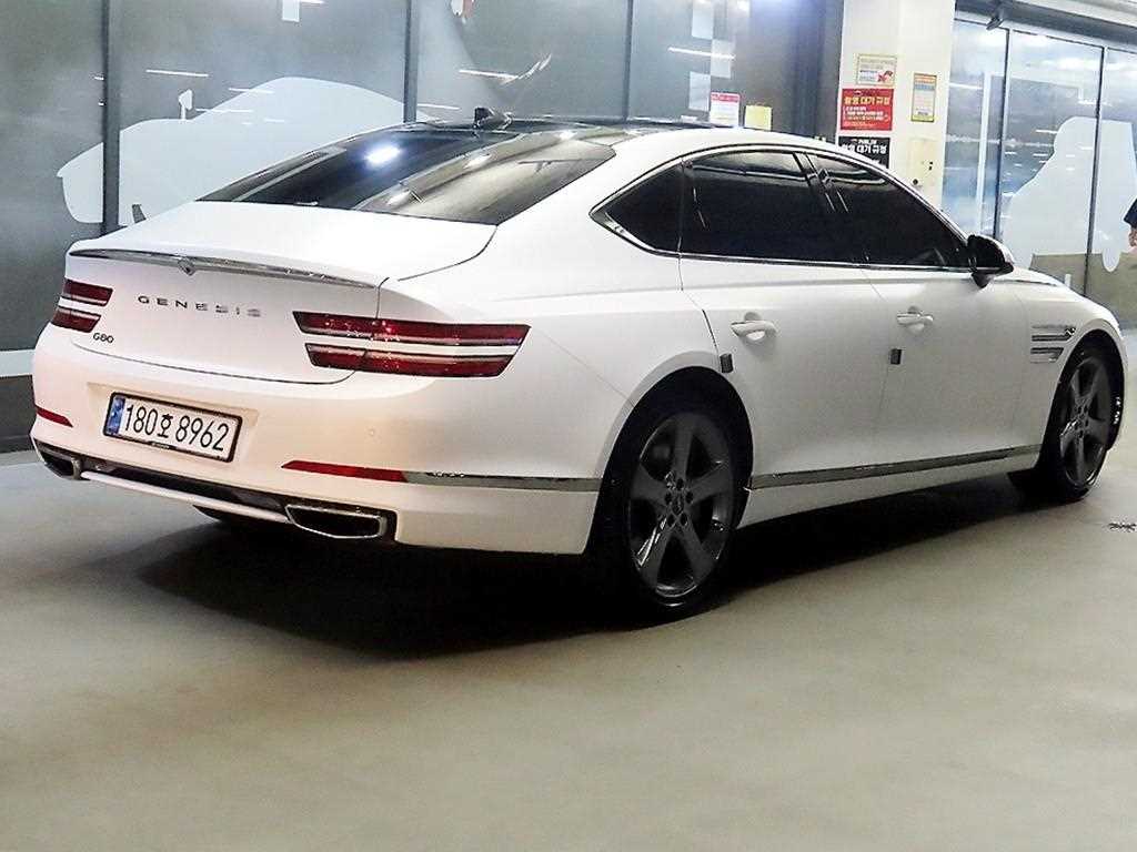 Genesis G80 - Vista 4