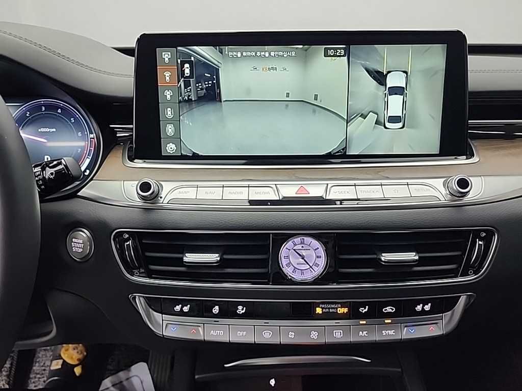 KIA K9 - Vista 10