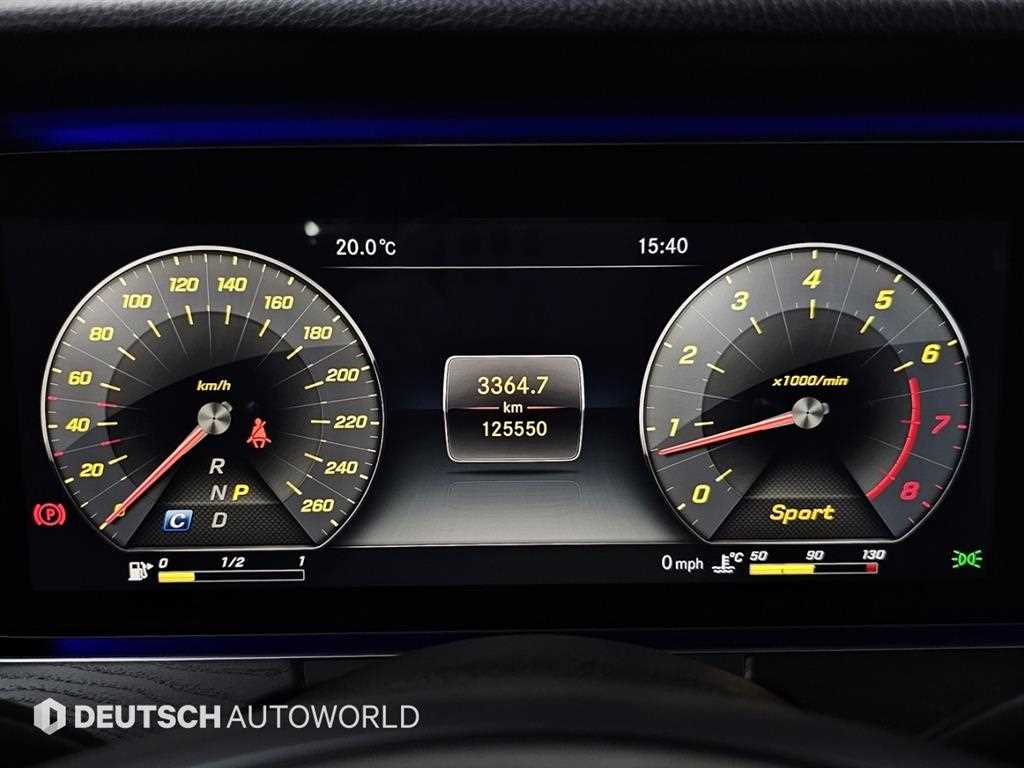 Mercedes Benz E class - Vista 8