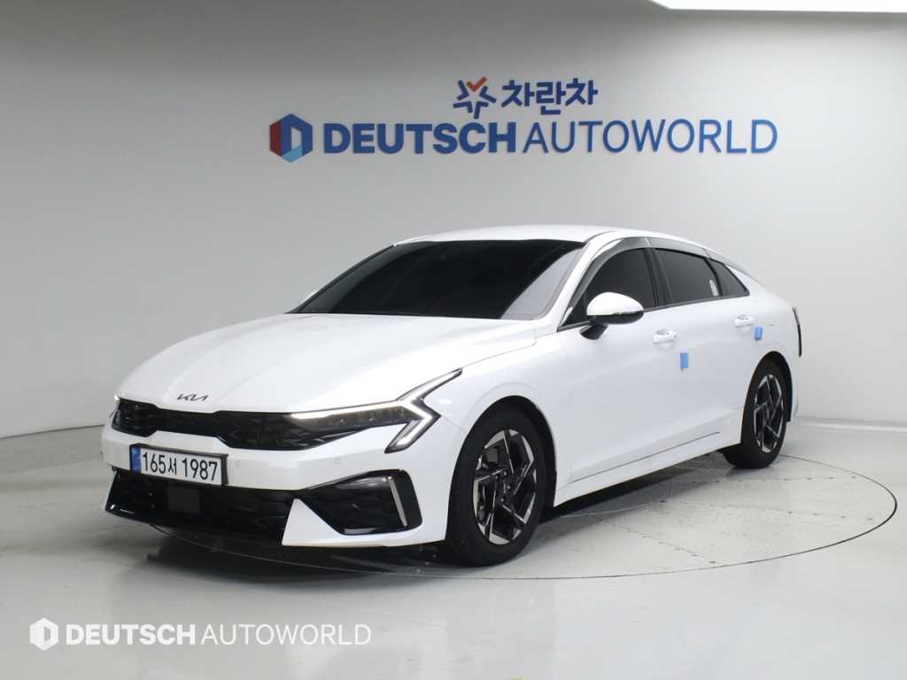 KIA K5 2024 Blanco - Importación desde Corea - HF Imports Iquique - Foto 1