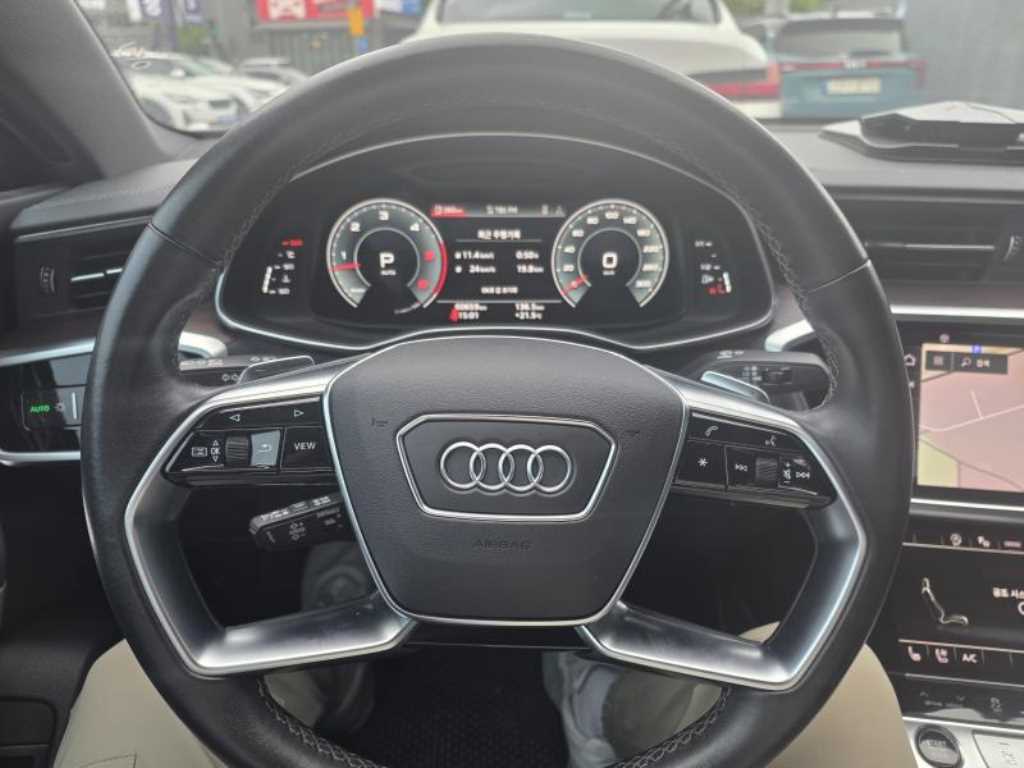 Audi A7 - Vista 5