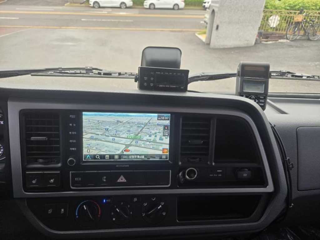 medium and large cargo truck 2026 Blanco - Importación desde Corea - HF Imports Iquique - Foto 14