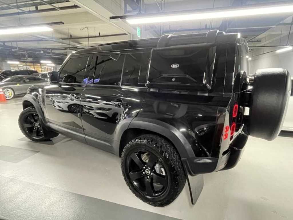 Land Rover Defender - Vista 4
