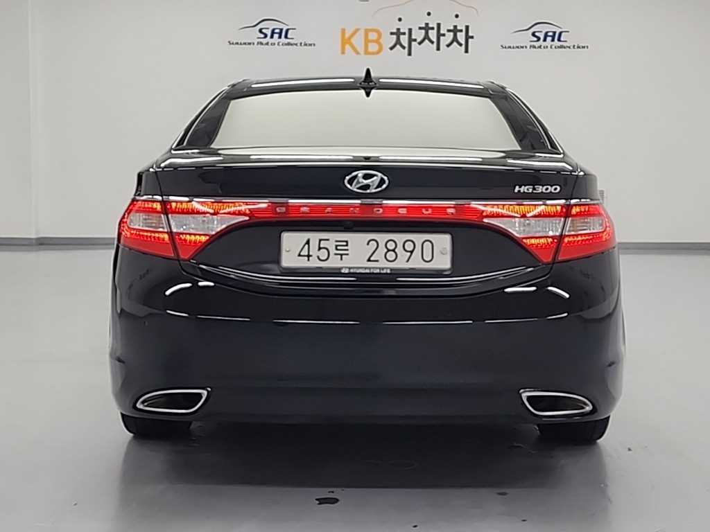 HYUNDAI Grandeur - Vista 3