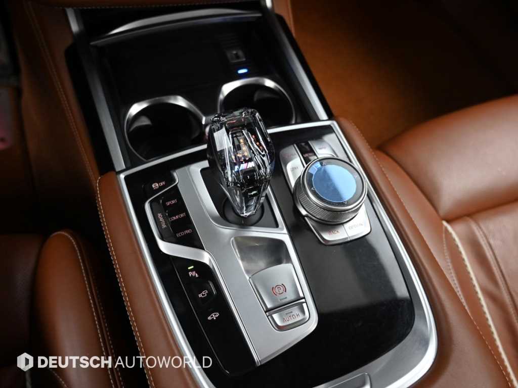 BMW 7 Series - Vista 9
