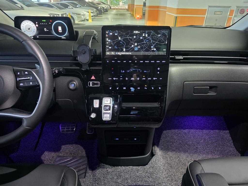 HYUNDAI Staria 2025 Blanco - Importación desde Corea - HF Imports Iquique - Foto 13