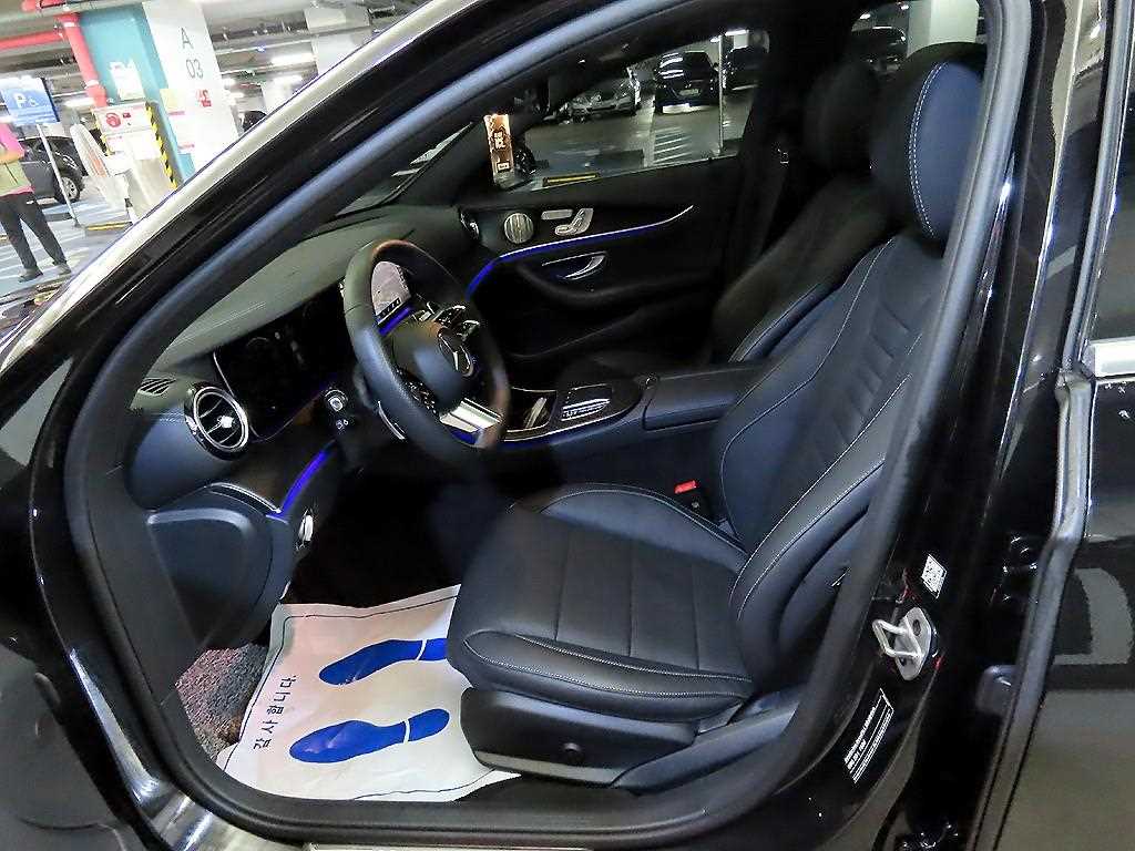 Mercedes Benz E class - Vista 6