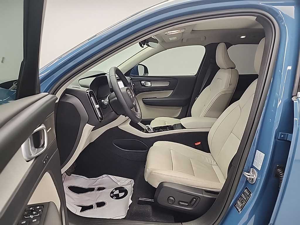 Volvo XC40 - Vista 11