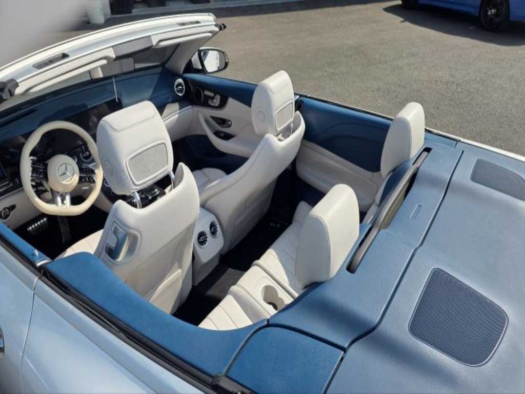 Mercedes Benz E class - Vista 7