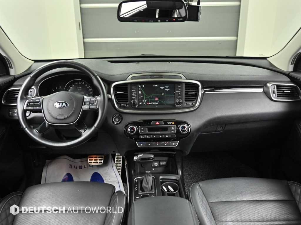 KIA Sorento - Vista 7