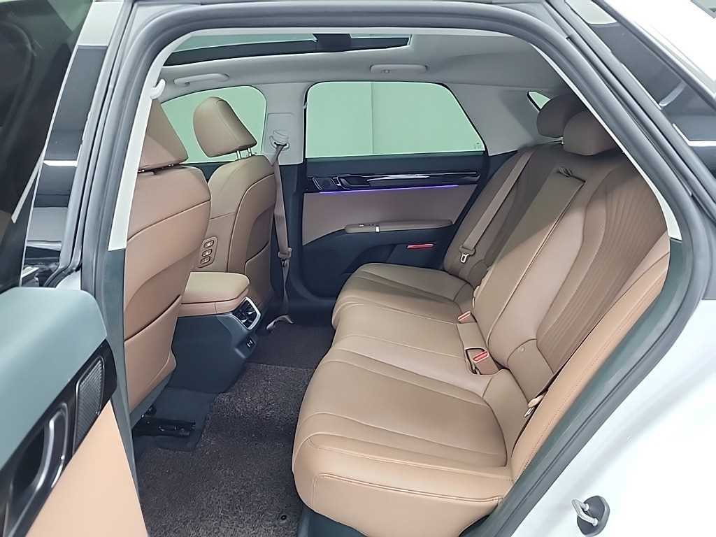 HYUNDAI Grandeur - Vista 12