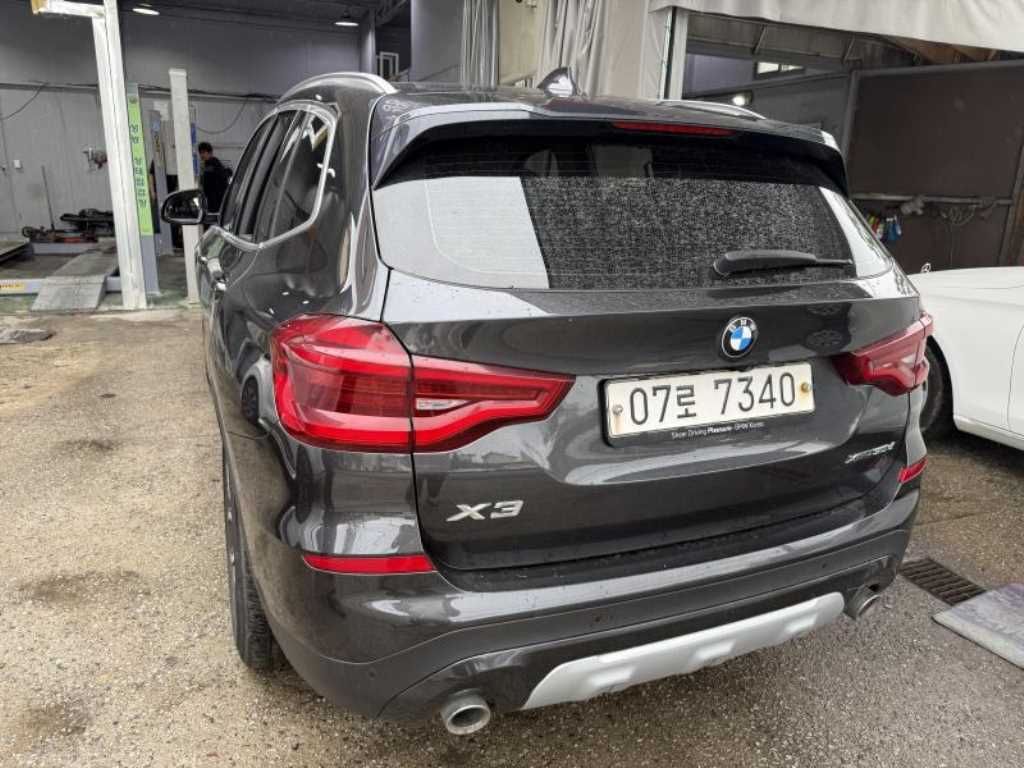 BMW X3 - Vista 3