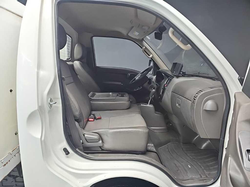 Small Truck Cargo (small) 2016 Blanco - Importación desde Corea - HF Imports Iquique - Foto 17
