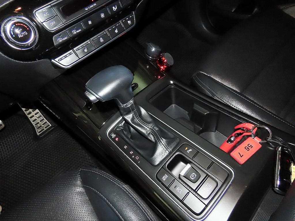 KIA Sorento - Vista 12