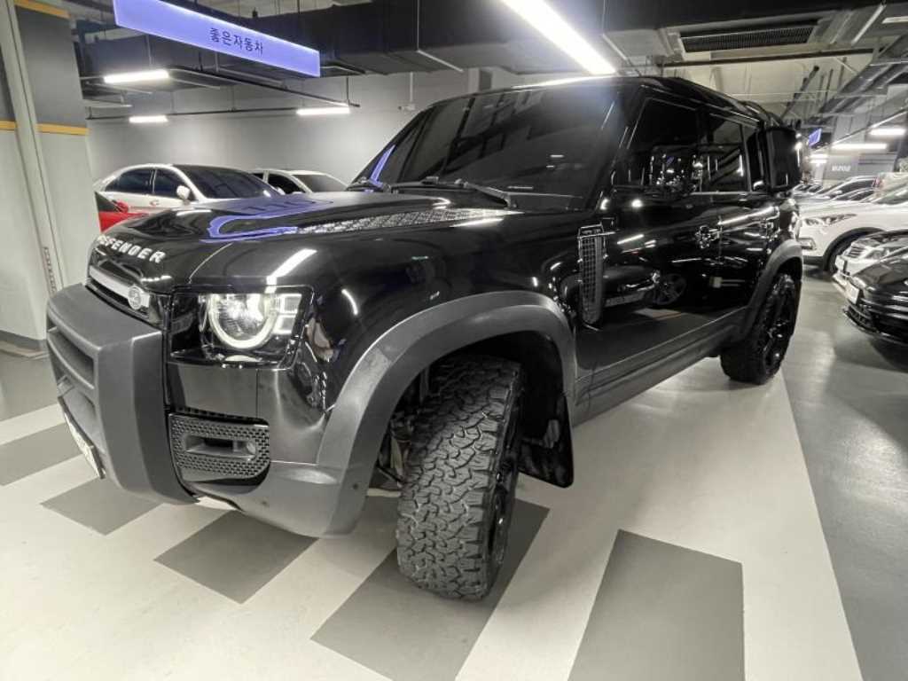 Land Rover Defender 2022 Negro - Importación desde Corea - HF Imports Iquique - Foto 1