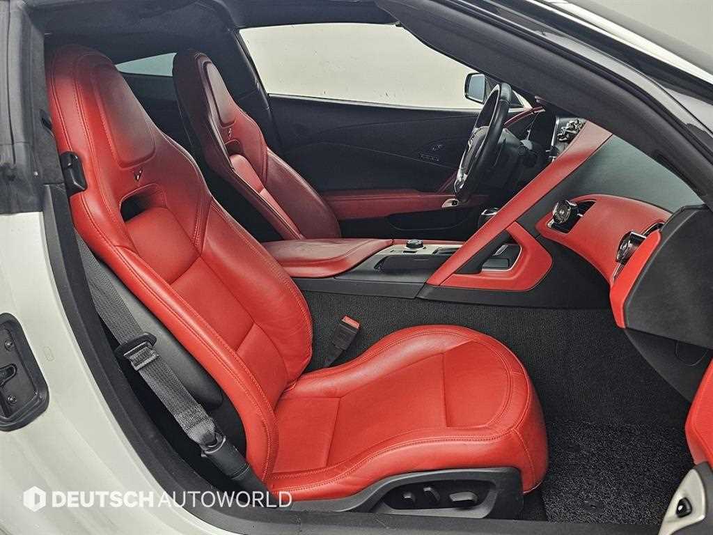Chevrolet Corvette - Vista 10