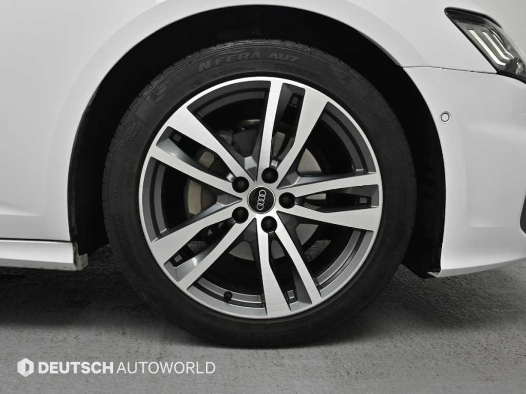 Audi A6 - Vista 5