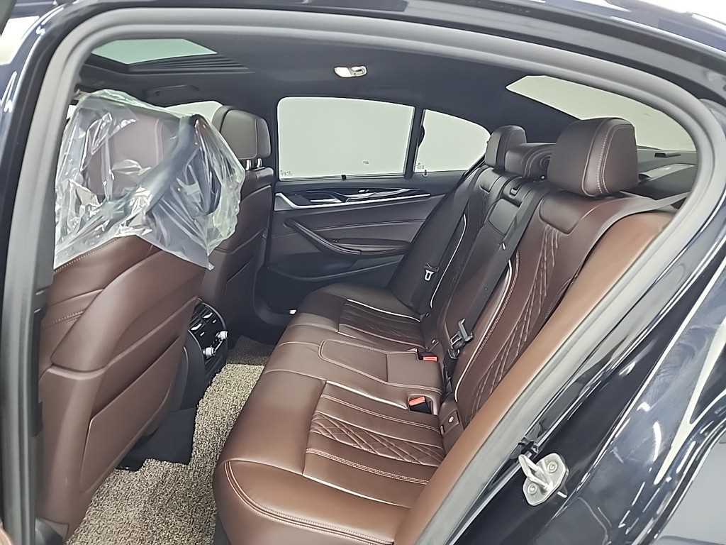 BMW 5 Series - Vista 12