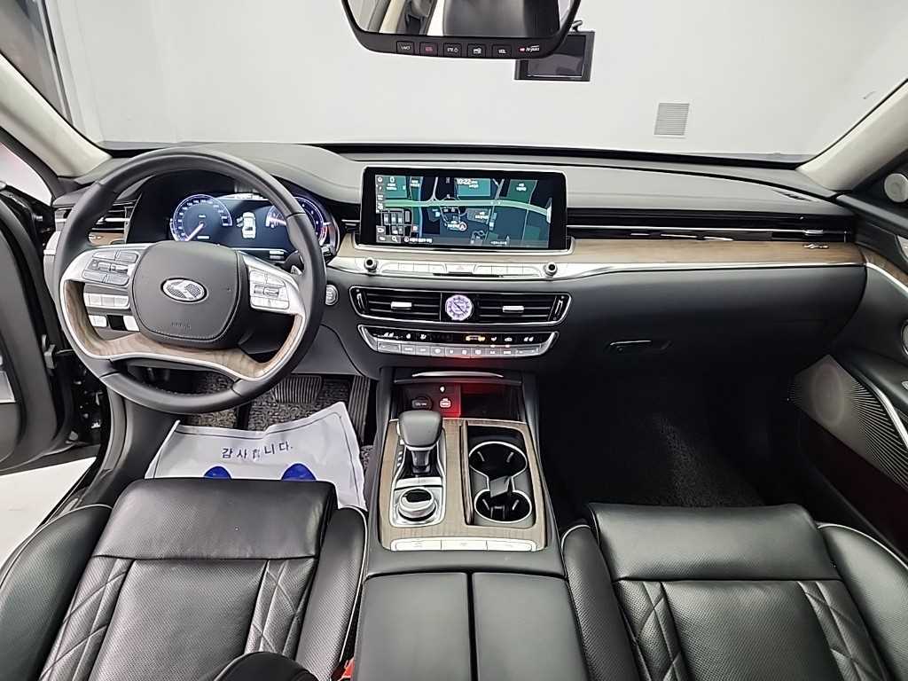 KIA K9 - Vista 7