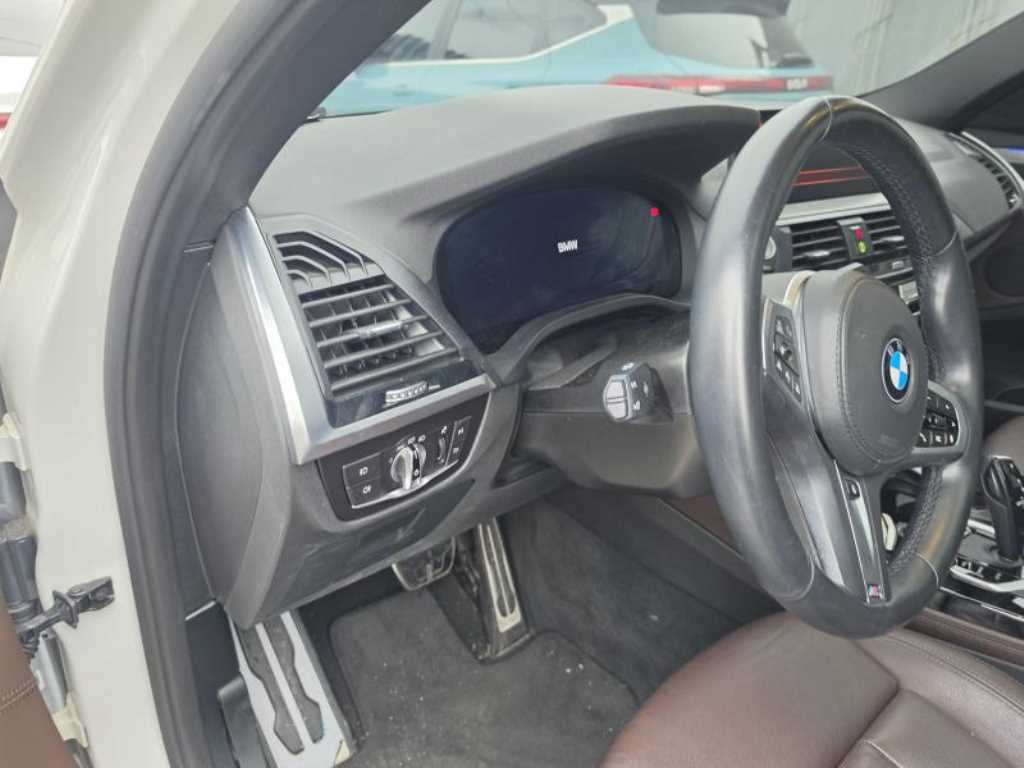 BMW X4 - Vista 7