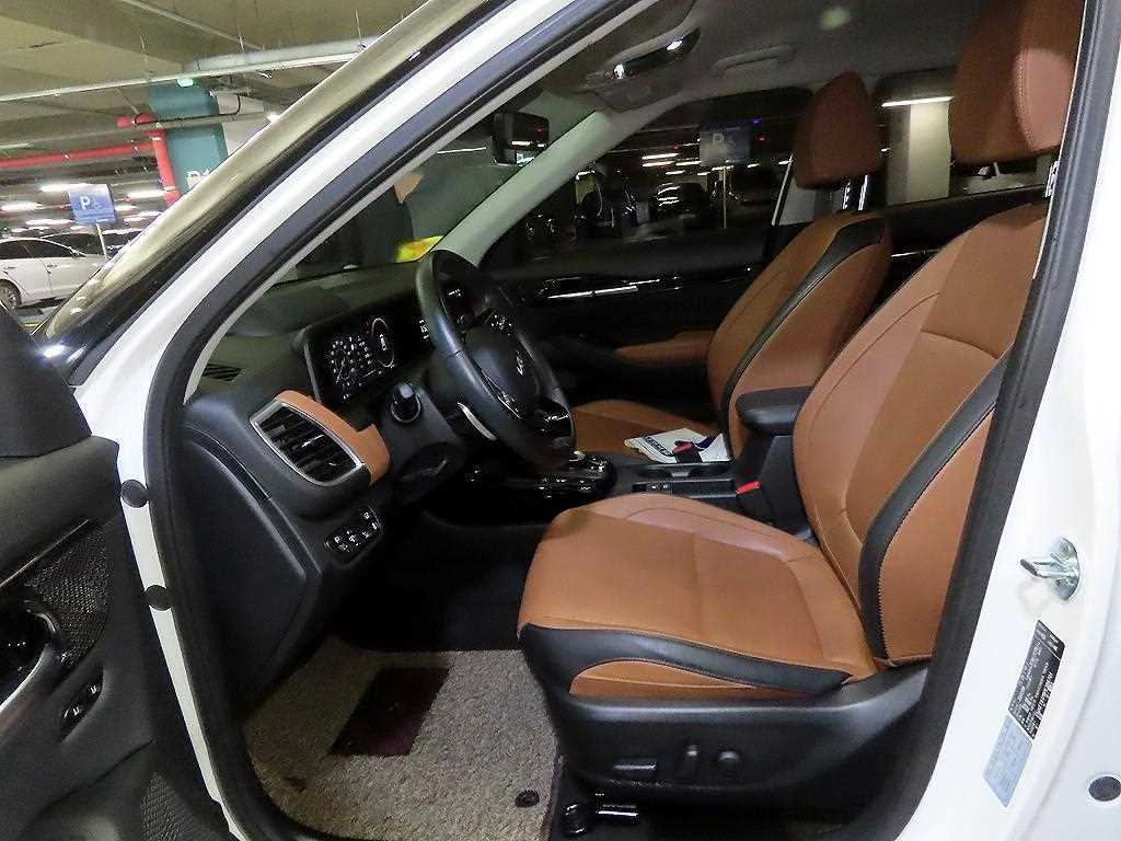 KIA Seltos - Vista 6