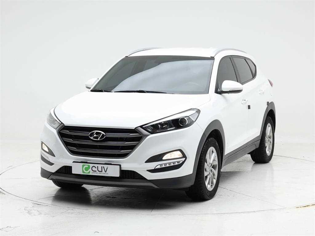 HYUNDAI Tucson 2016 Blanco - Importación desde Corea - HF Imports Iquique - Foto 1