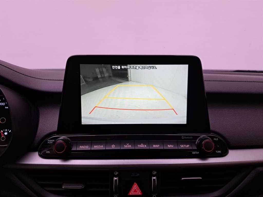 KIA K3 - Vista 10