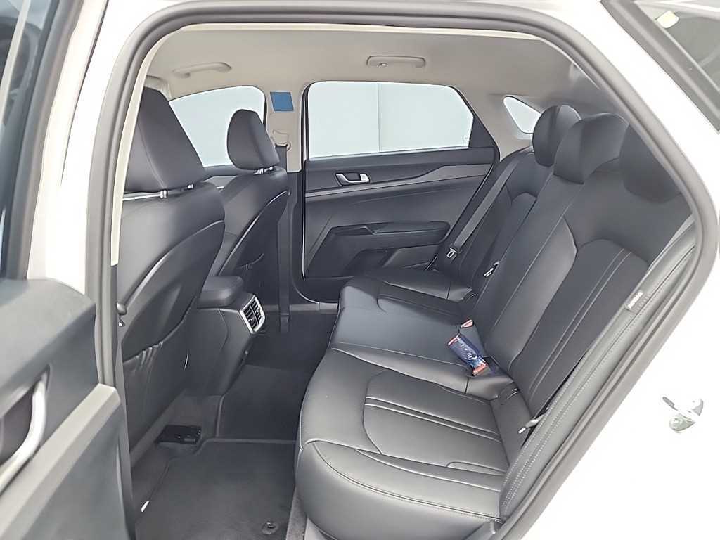 KIA K5 - Vista 12