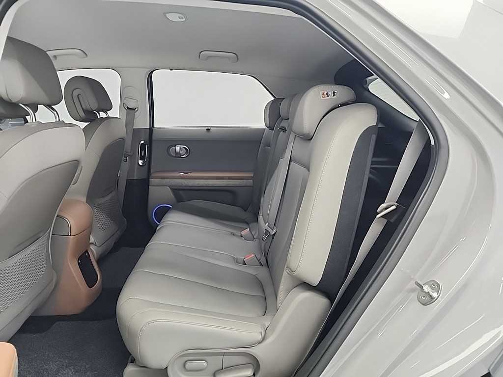 HYUNDAI Ioniq 5 - Vista 12