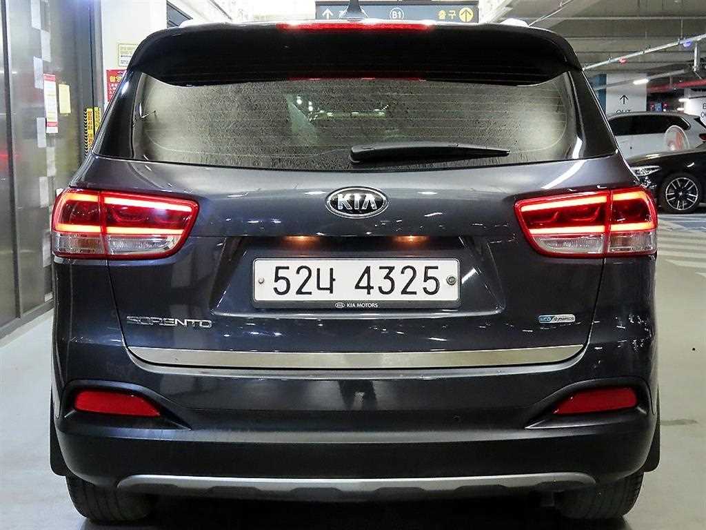 KIA Sorento - Vista 5