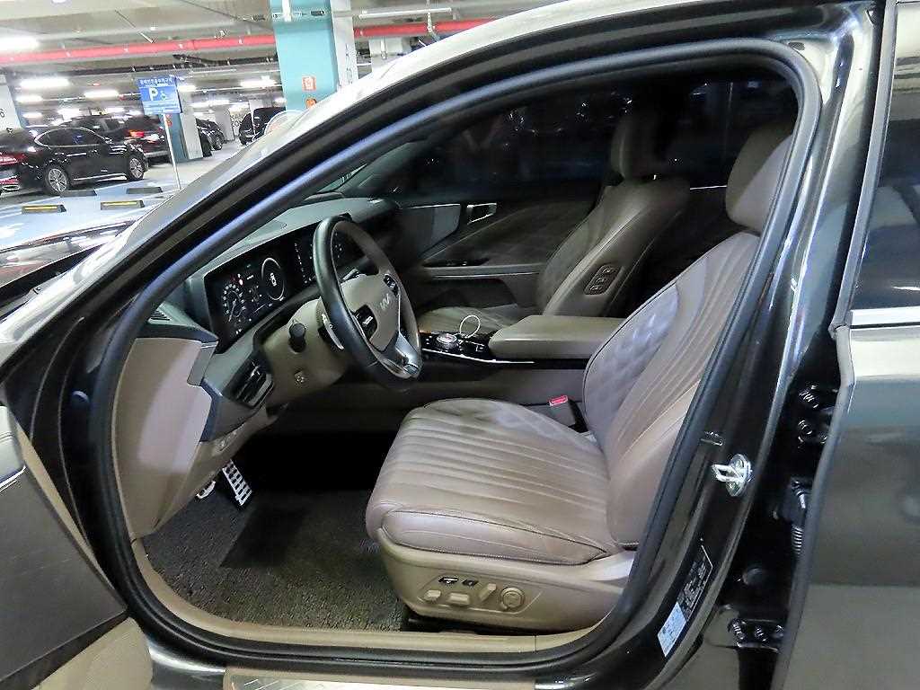 KIA K8 - Vista 6