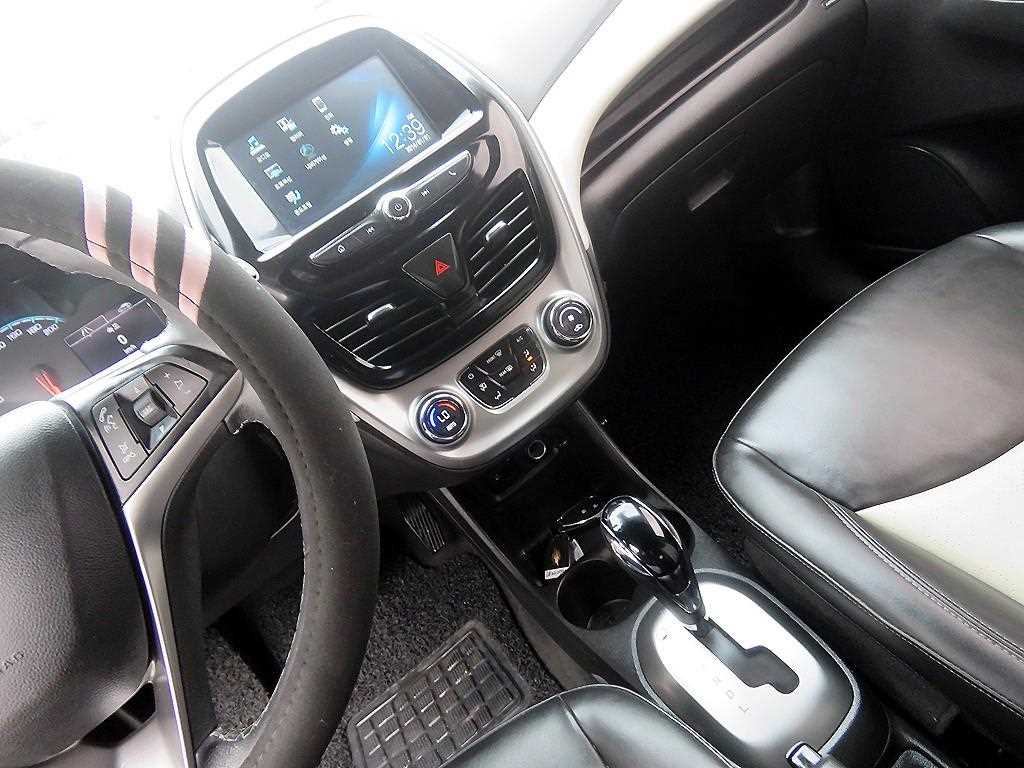 Chevrolet Spark - Vista 12