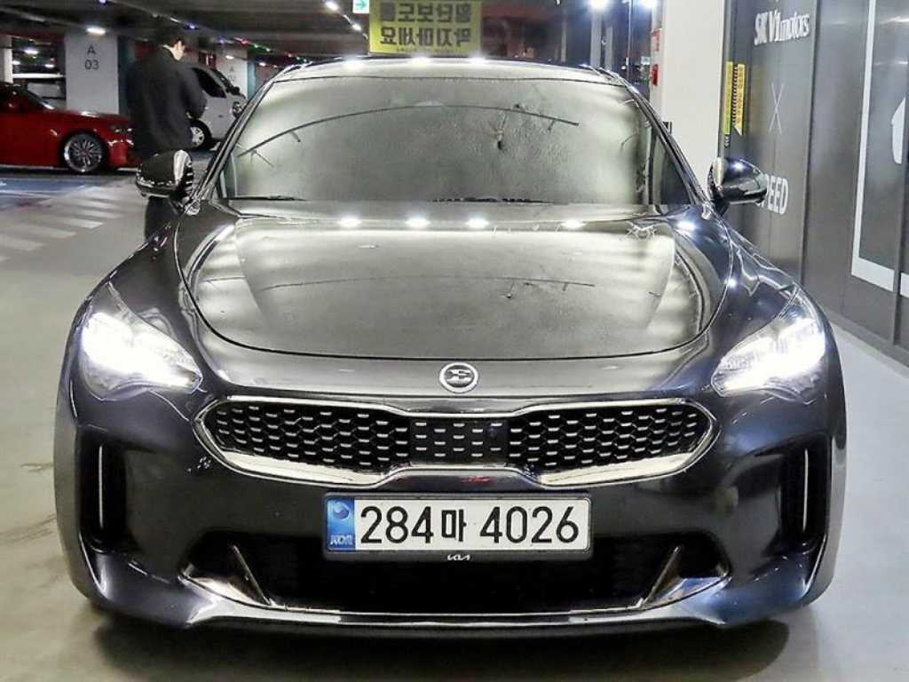 KIA Stinger - Vista 2