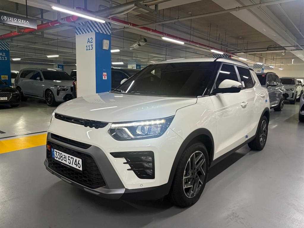 Ssangyong Tivoli - Vista 2
