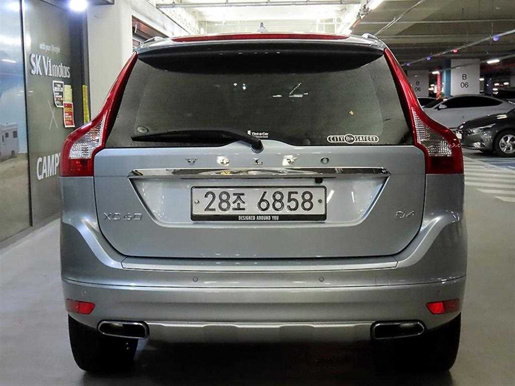 Volvo XC60 - Vista 5