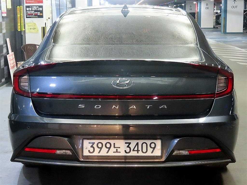 HYUNDAI Sonata - Vista 5