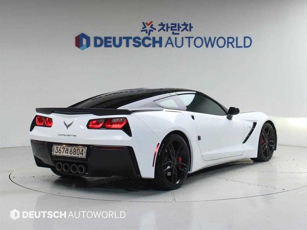 Chevrolet Corvette - Vista 2