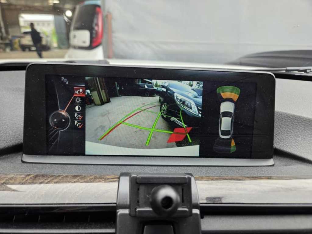 BMW 4 Series - Vista 9