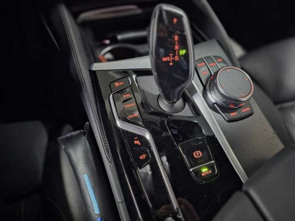 BMW 5 Series - Vista 6