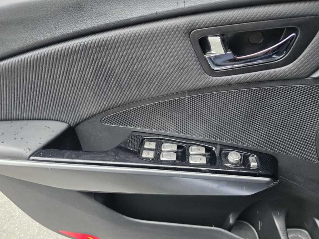 Ssangyong Tivoli 2019 Azul - Importación desde Corea - HF Imports Iquique - Foto 14