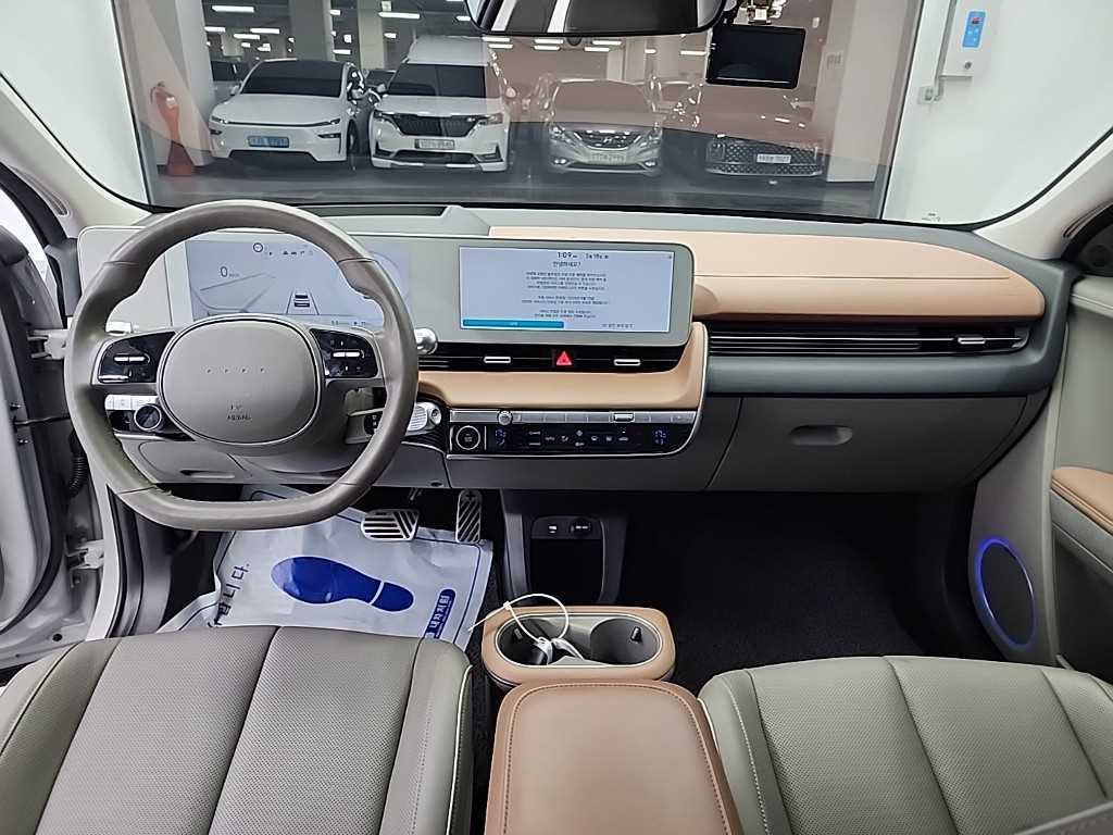 HYUNDAI Ioniq 5 - Vista 7