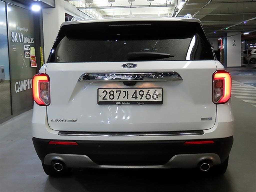 Ford Explorer - Vista 5